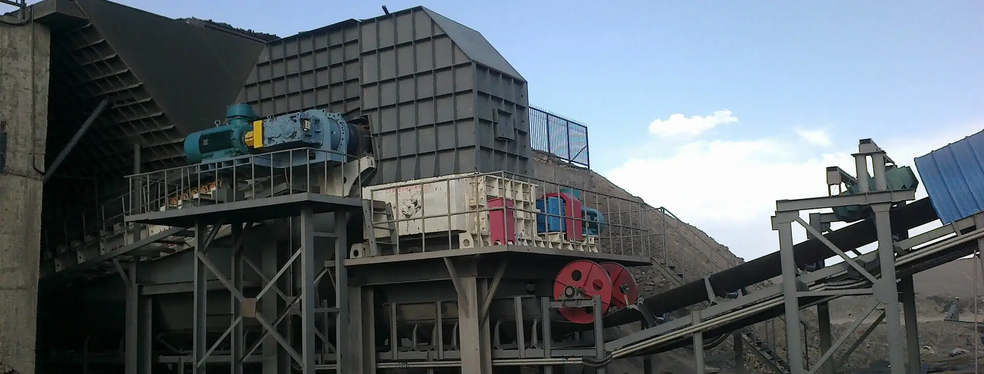 1200TPH Open-pit Coal Mine Crushing&Screening Plant in Hami, China