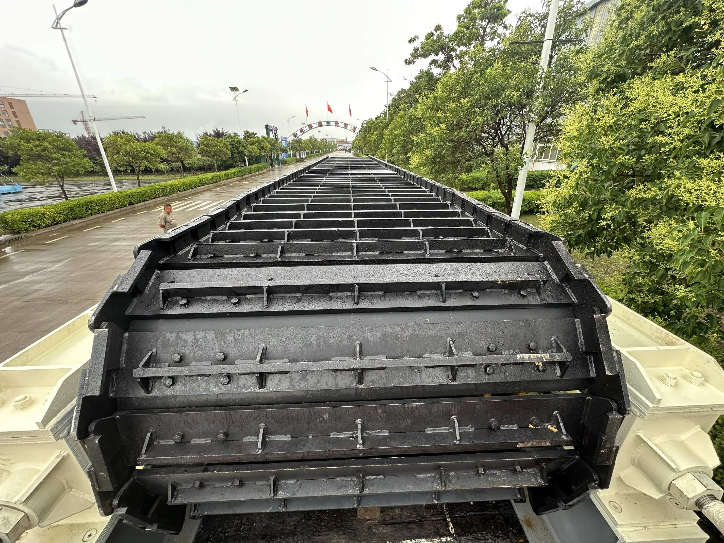 Zhenyuan Heavy-duty Apron Feeder Delivered To India
