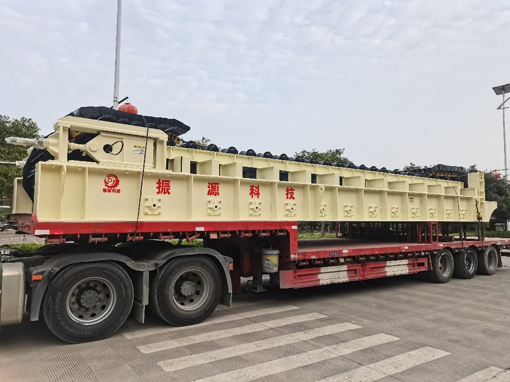 Apron Feeder