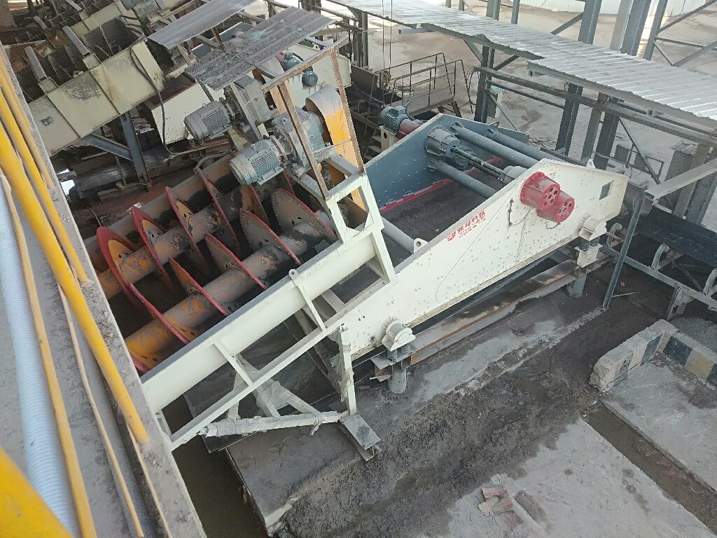 Dewatering Linear Vibrating Screen