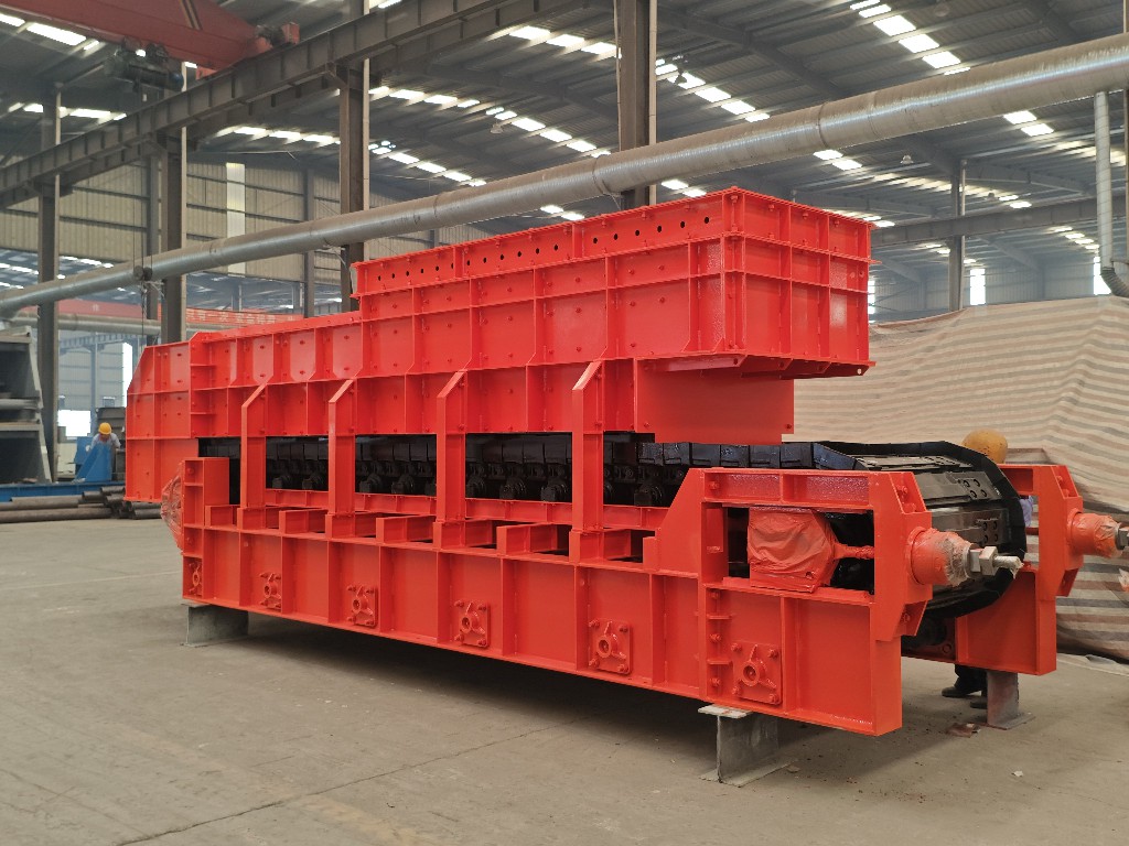Heavy duty Apron Feeder