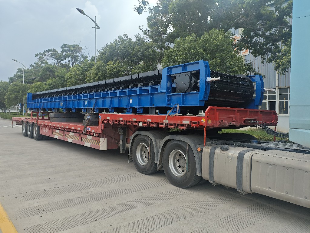 Apron Feeder